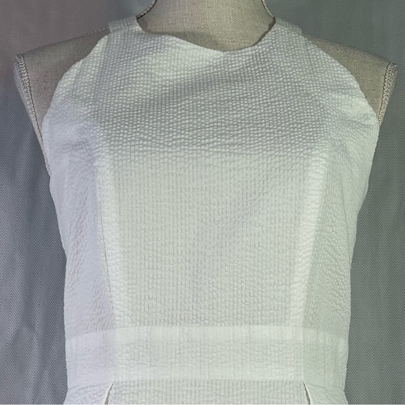 Lauren James Landry Seersucker White Sleeveless Fit & Flare Cut Out Back Dress S - Picture 4 of 10